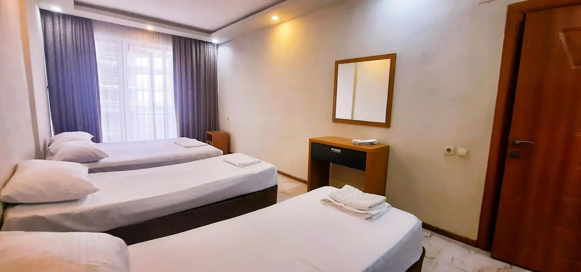 Selazir Apart Hotel Батуми