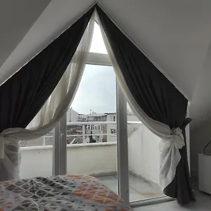 Trio Yenikapi Old City , Стамбул Турция